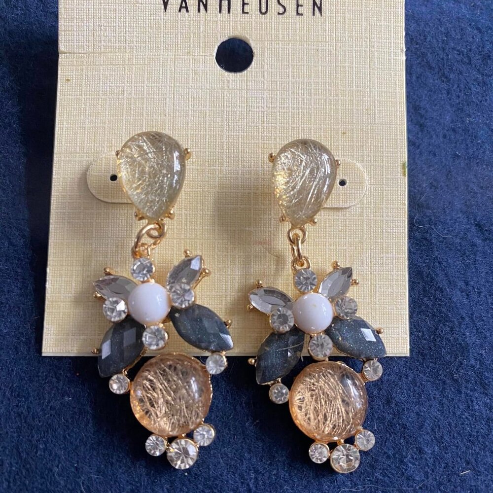 Multi Col Ear Ring "NEW"